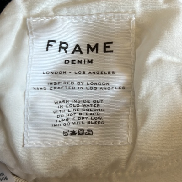 🔹 Frame Striped Le Cutoff Cuffed Short - Picture 5 of 6